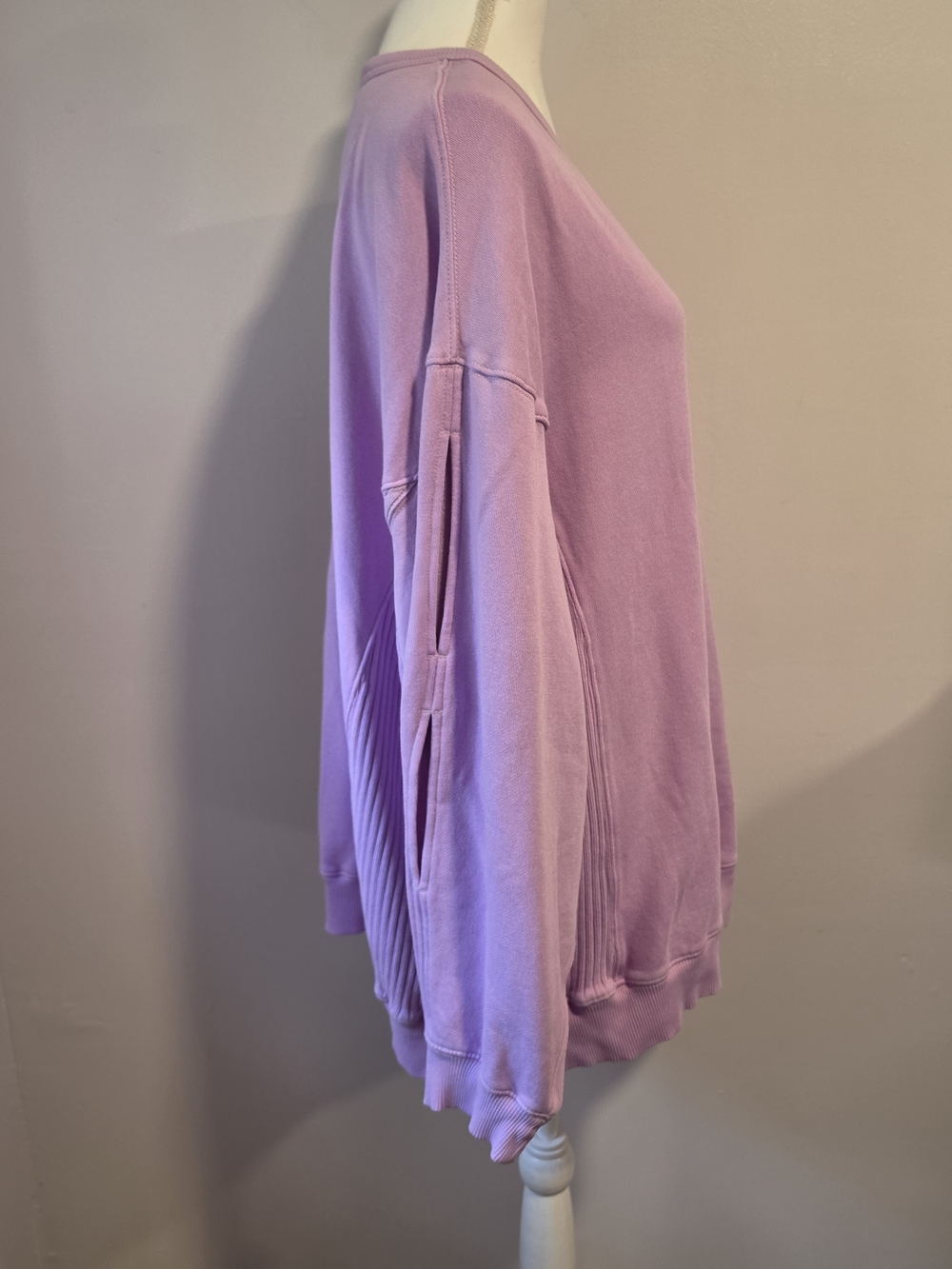 aerie Oversized Ribbed Arm Slits Lilac Crewneck Sweatshirt Women's Size Large - Picture 6 of 13